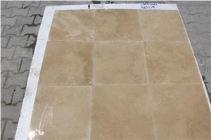 Medium Standart Travertine Tile