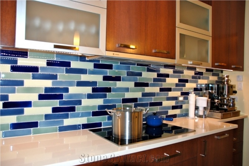 Glass Mosaic Kitchen Wall Mosaic Tile from China