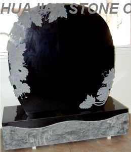 Black Granite Upright Monument with Carving Flowers