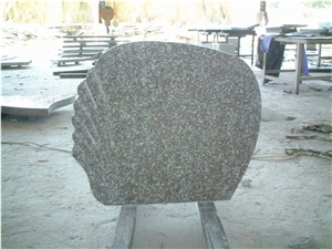 G664 Bainbrook Brown Granite Headstone
