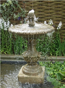 Single Tier Fountain