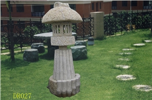 Japanese Style Garden Stone Lantern, Grey Granite Lantern