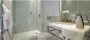 Bianco Carrara Bath Wall and Design, Bianco Carrara White Marble Bath Design