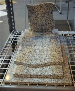Granite Tombstone/Monument, Brown Granite Tombstone