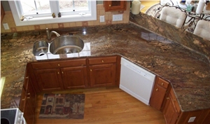 Kitchen Countertop in Caramel Fantastico Granite