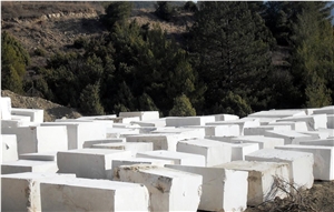 Creama Dora Marble Block, Turkey Beige Marble