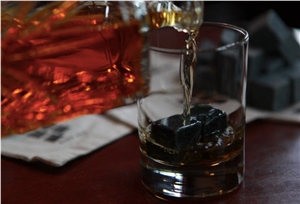 Whiskey Stones Rox Beverage Chilling Stones, Grey Soapstone Kitchen Accessories