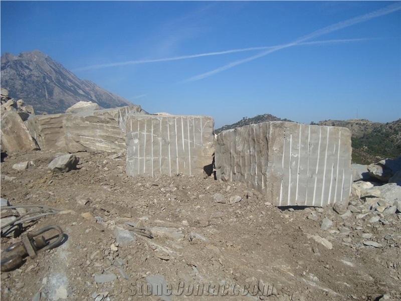 Albanian Grey Sandstone Block, Grigio Luna Grey Sandstone Block