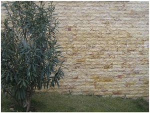 Mandras Sandstone Split Wall, Mandras Yellow Sandstone Wall