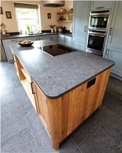 Brandy Crag Stone Kitchen Design, Traditional Kitchen Design Work Top
