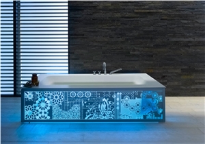 Multicolor Slate Ledge Stone Wall Bath Design