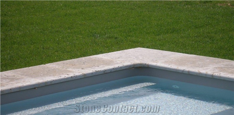 French Limestone Grey (Pierre De Limeyrat) Pool Coping