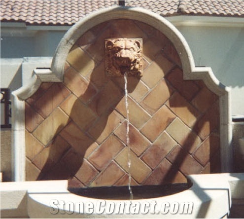 Lion Head Scupper View Wall Mounted Fountain Naranja Beige Lion Head Scupper View Wall Mounted Fountain Naranja Beige Sandstone