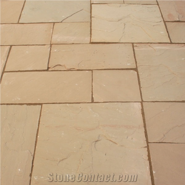Dholpur Beige Sandstone Pattern Patio Pavement