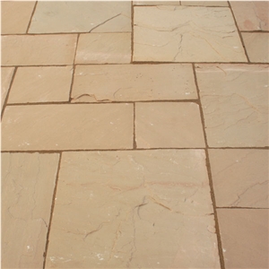 Dholpur Beige Sandstone Pattern Patio Pavement
