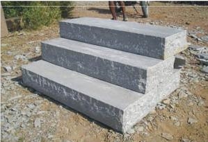 G602 Grey Granite Step