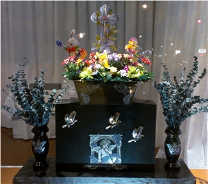 Forever Flowerbox, Monument Flower Box