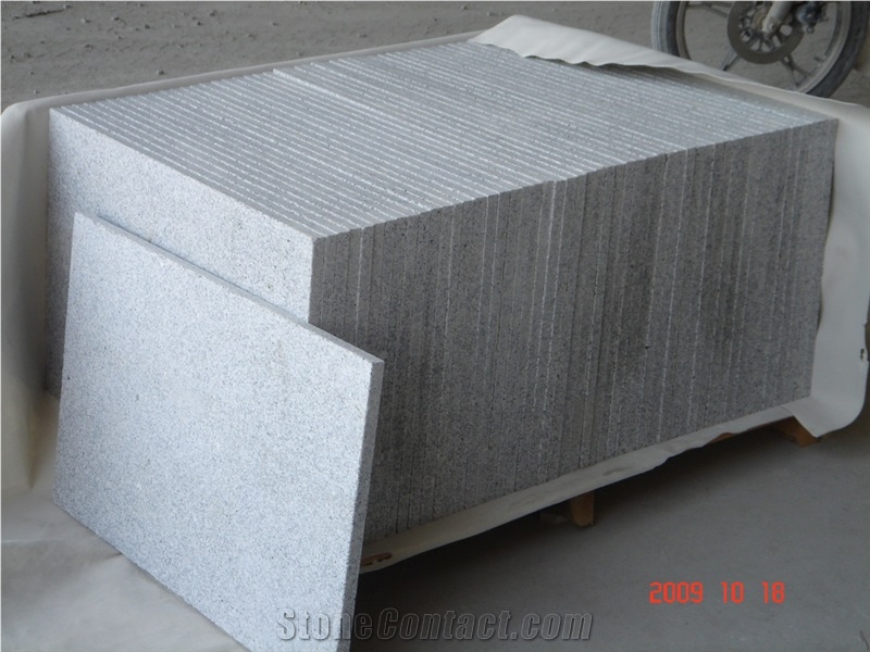 China Bianco Crystal Granite Tiles
