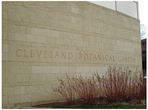 Ohio Sandstone Sawn Veneer with Splitface Banding, Ohio Beige Sandstone Building, Walling
