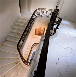 Pietrasanta Oro White Marble Staircase