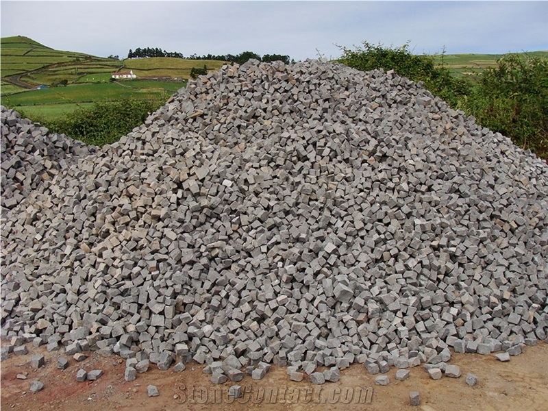 Basalto Olivina - Olivine Basalt Cobble Stone, Olivine Grey Basalt Cobble Stone