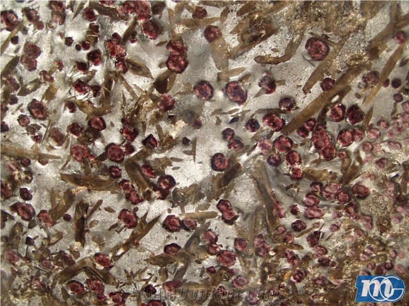 Ruby Meteorus Granite Slabs & Tiles