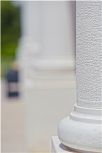 Hum Albus White Limestone Columns