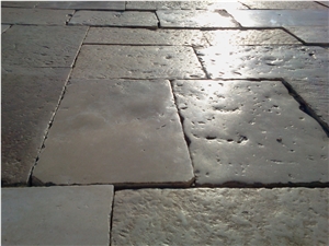Pierre De Bourgogne Limestone Pattern Tile