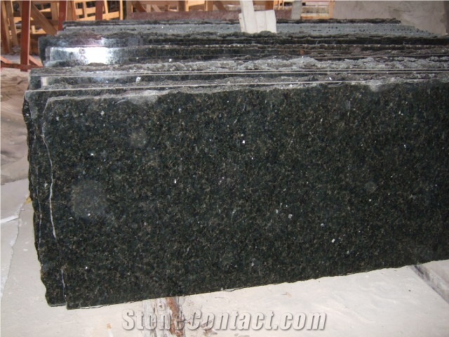 Verde Ubatuba Polished Granite Slab