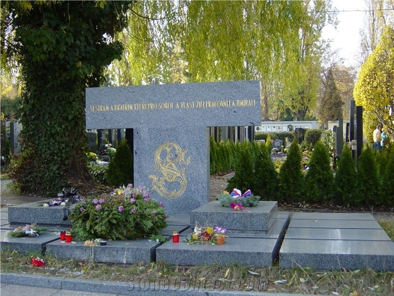 Vahlovice Grey Granite Monument