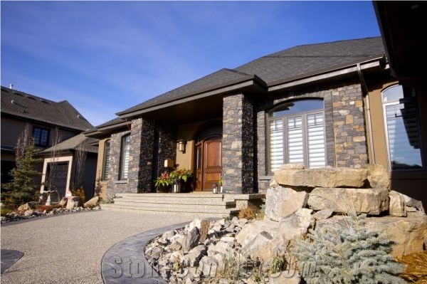Black and Brown Rundle Stone Wall Cladding, Grey Quartzite Wall