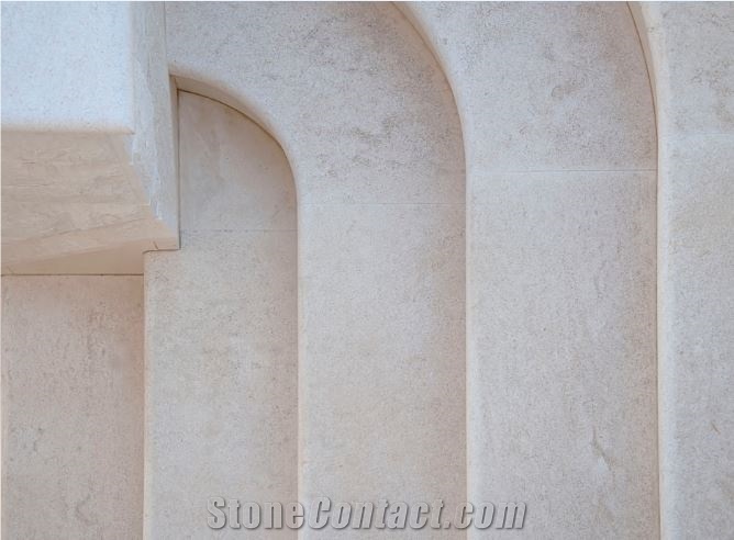 Avorio Argento Limestone Steps, Stairs, Avorio Argento Beige Limestone Stairs