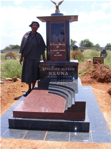 Nero Impala Granite with Cape Red Granite Monument