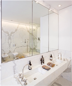 Calacatta Oro Marble Master Bathroom Design, Calacatta Gold White Marble Bathroom Design