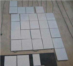 G365 White Sesame Granite Tiles
