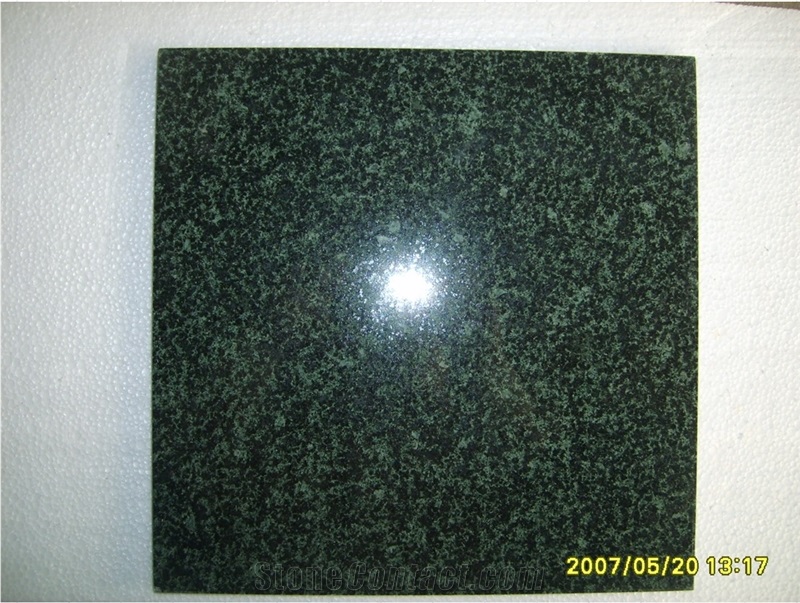 Polished G381 Evergreen Granite Tiles
