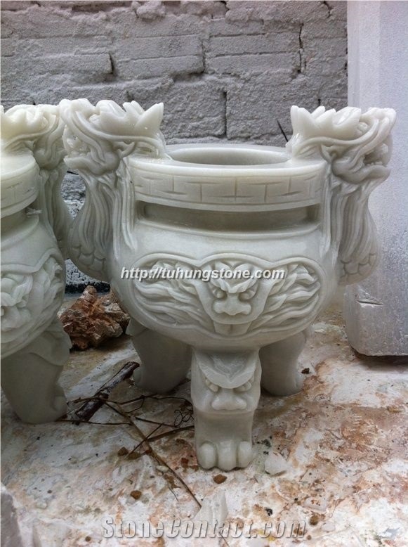 Pure White Marble Temple Statues, Milk White Marble Statues