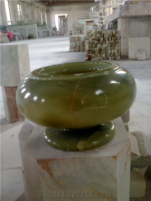 Afghan Green Onyx Pot