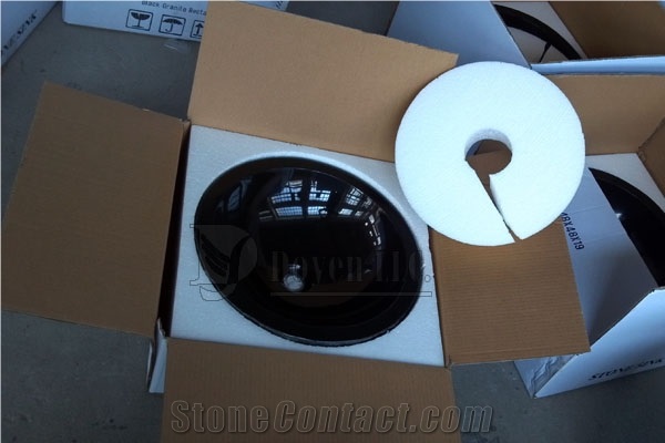 China Pure Black Polished Granite Round Sinks with Natural Outer