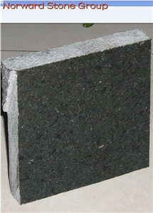 China Diamond Black Granite Slab, Tile Flamed