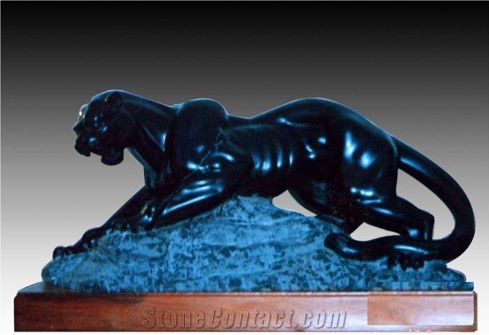 White Marble Leopard Carving Statue