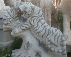 White Marble Tiger Carving Statue