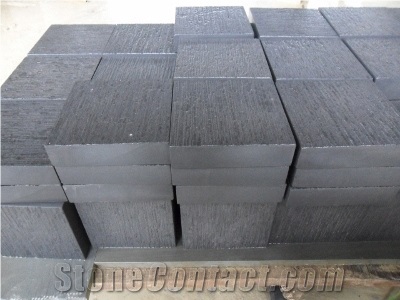 Black Sandstone Flamed Slabs & Tiles, China Black Sandstone