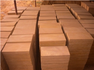 China Yellow Sandstone Tile