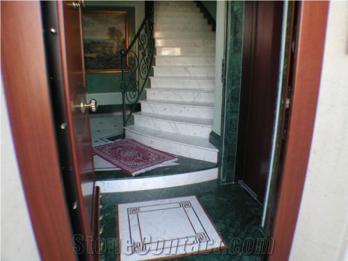 Scala in Verde Guatemala Marble, Calacatta Crema White Marble Stairs & Steps