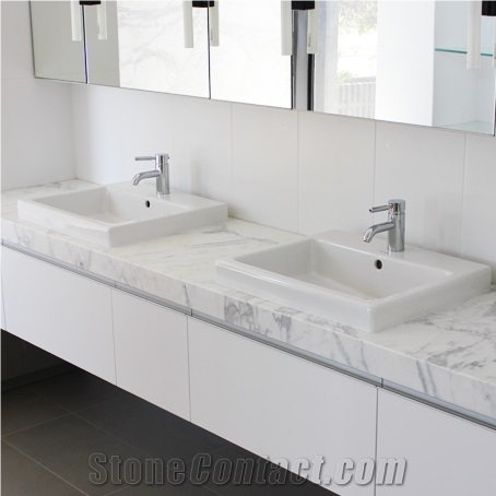 Staturay Vein White Marble Countertops Cabinet Top