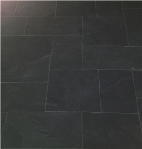 Brazilian Black Slate ( Montauk Black Slate ) Cleft Slate Pattern Tile