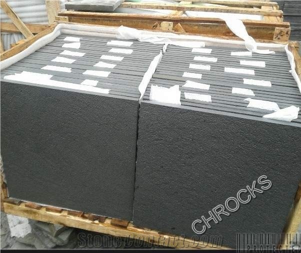 China Black Sandstone Tile