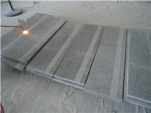 China Light Grey Granite G602 Stairs / Steps/ Staircase with Anti-Slip, Grey Light Granite Stairs / Step with Flamed Anti-Slip
