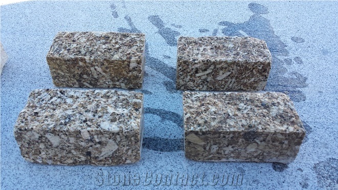 Amarillo Campanario Granite Cobble Stone, Two Faces Rustic